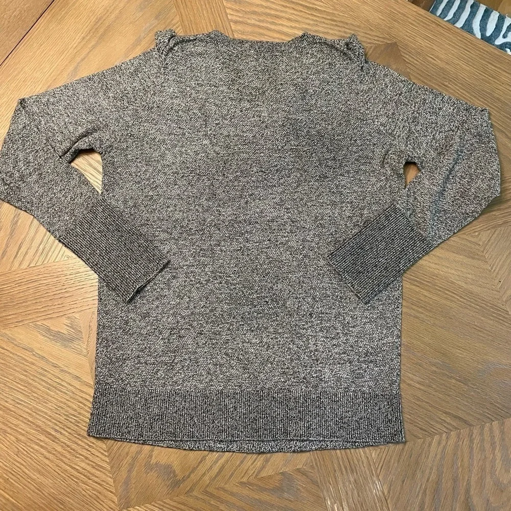 A New Day knit marled gray ruffle sweater - Picture 4 of 7